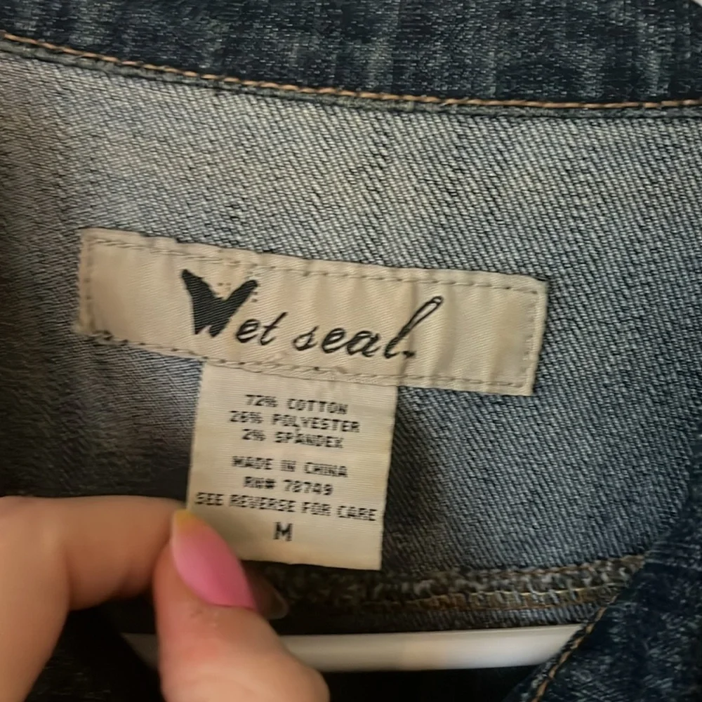 Wet seal Jean jacket - Picture 2 of 2